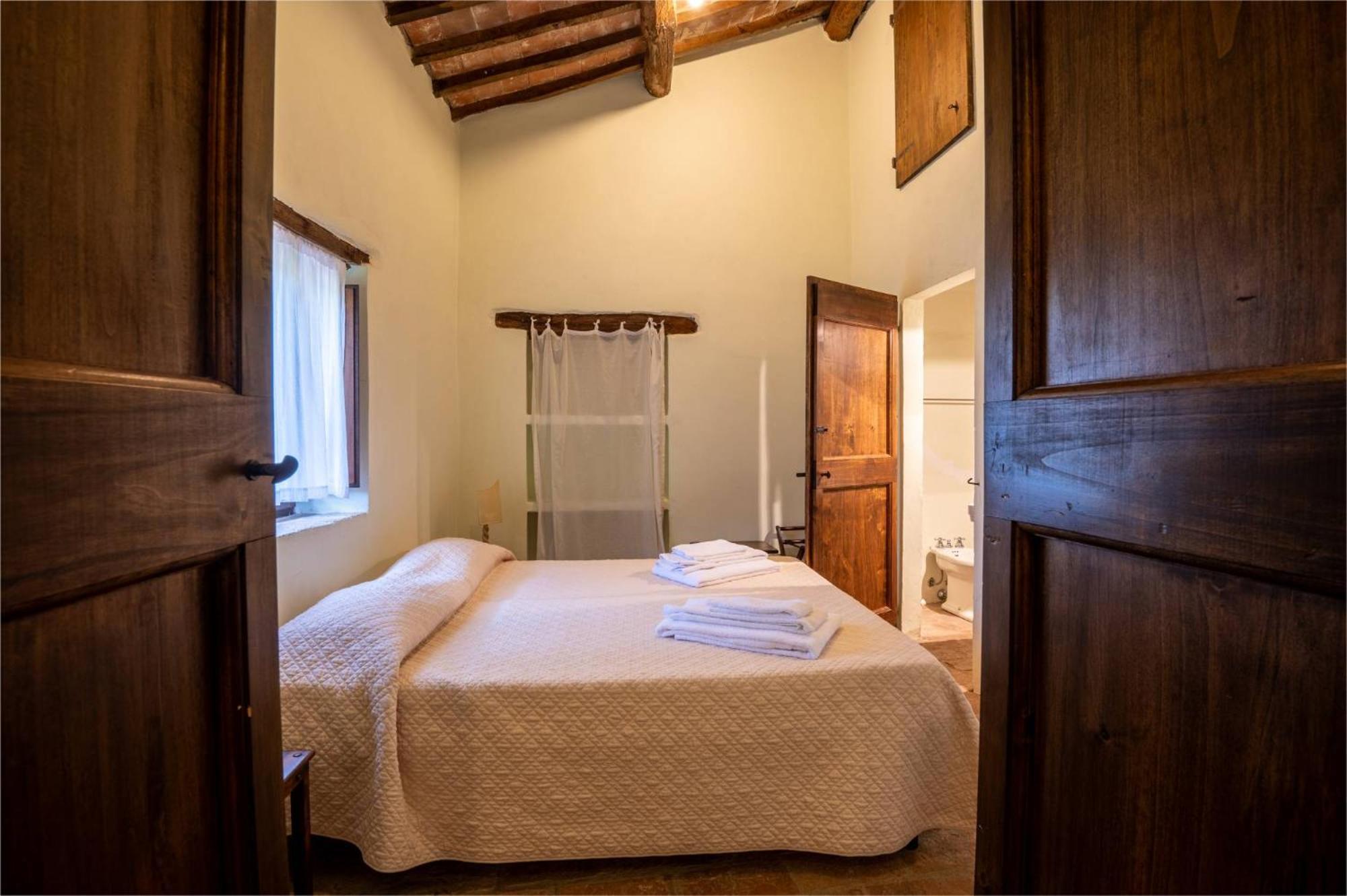 Castello Valenzino Bed and Breakfast Antognola Εξωτερικό φωτογραφία