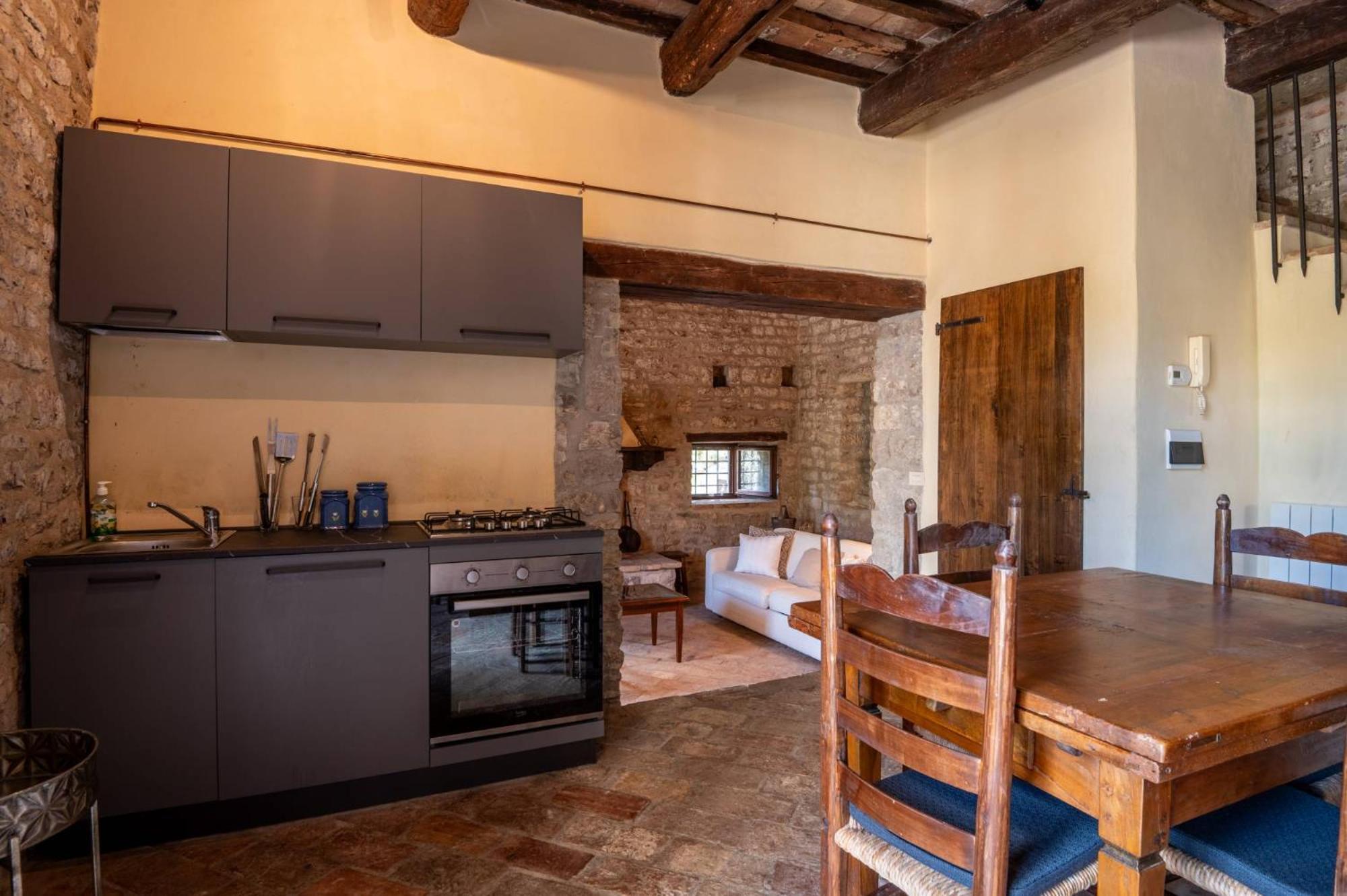 Castello Valenzino Bed and Breakfast Antognola Εξωτερικό φωτογραφία